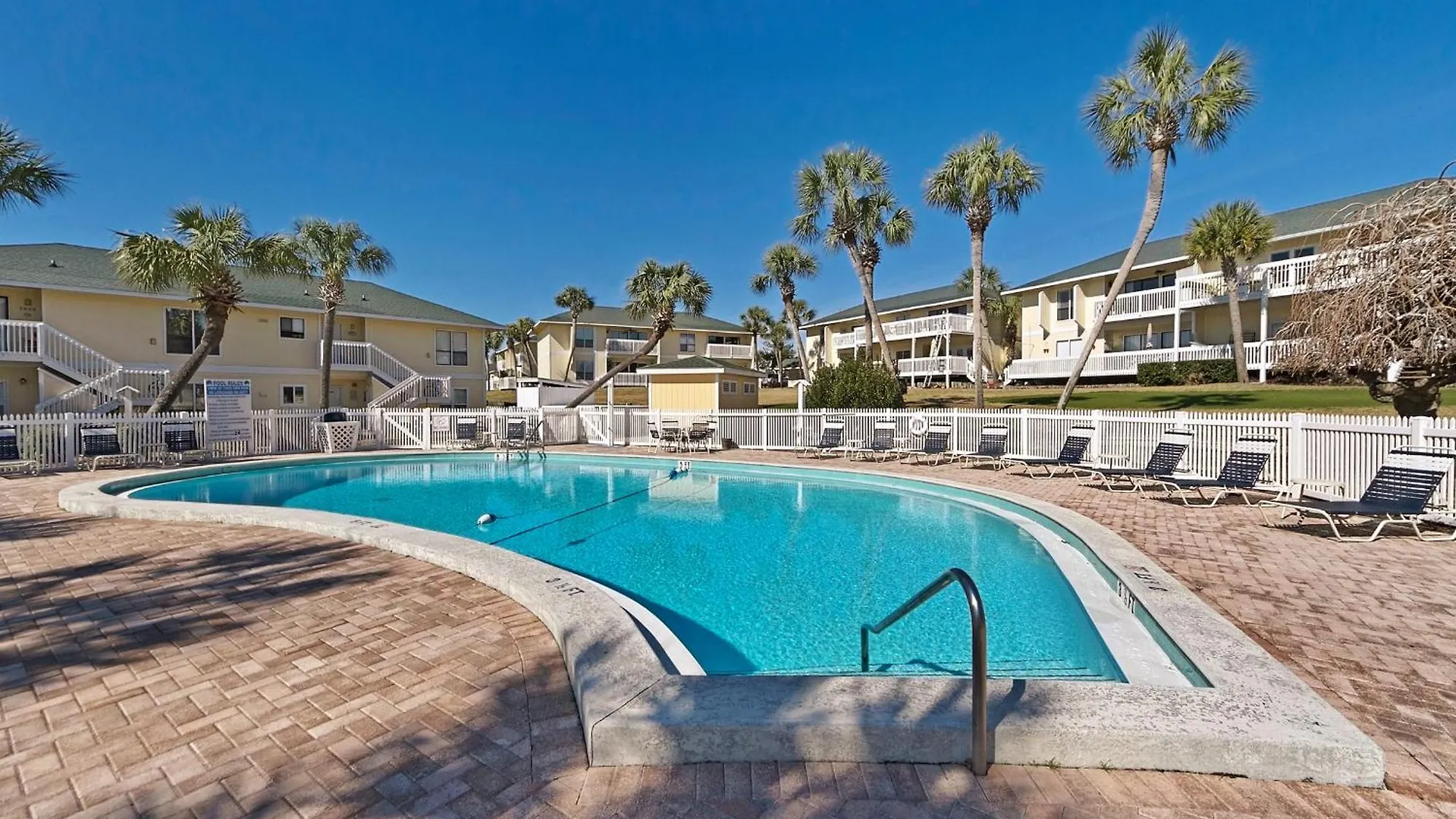 Sandpiper Cove 9107- By Holiday Isle Properties Destin