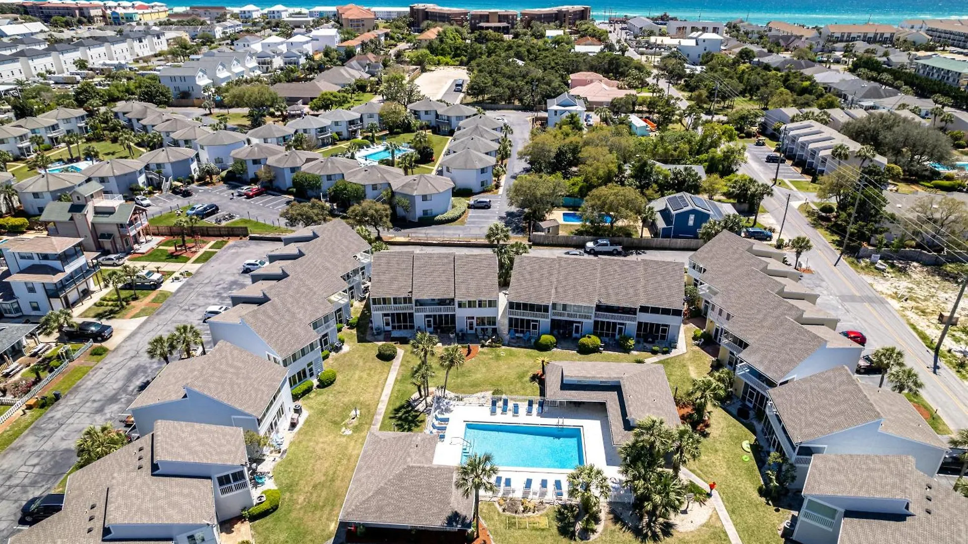 Sandpiper Cove 9107- By Holiday Isle Properties Destin Daire